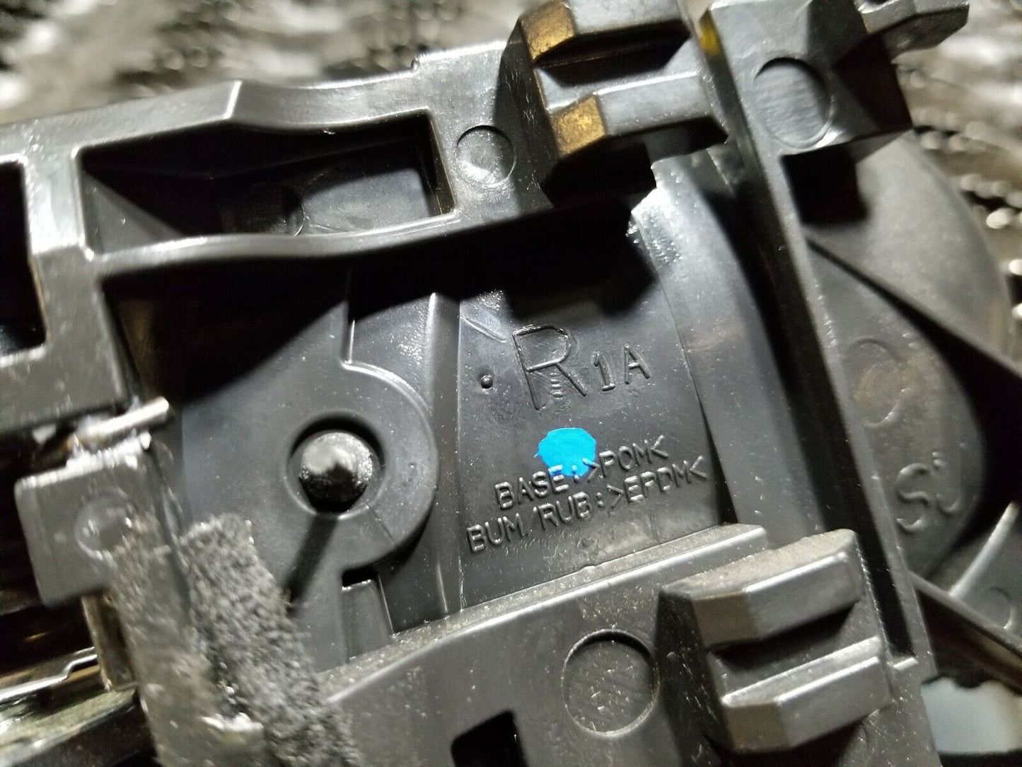 13 14 15 16 Nissan Versa Sdn Rear Right Pass Side Interior Door Handle OEM
