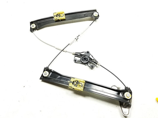 19 20 21 Volkswagen Jetta Front Left Driver Side Window Regulator OEM