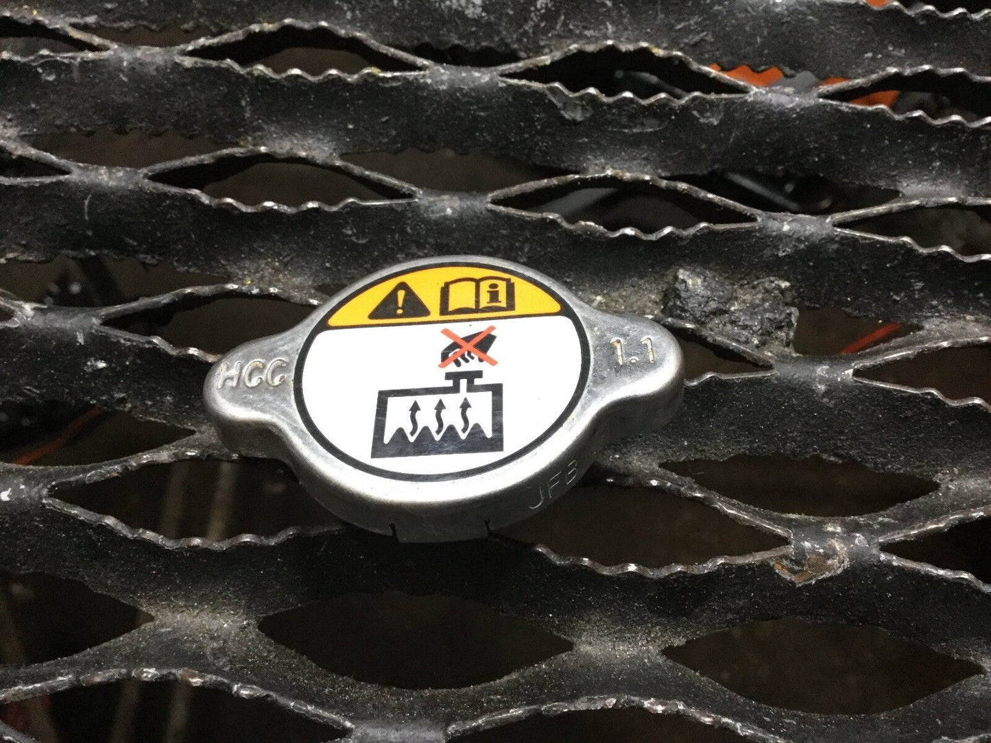 14 15 16 Kia Forte Radiator Filler Cap OEM