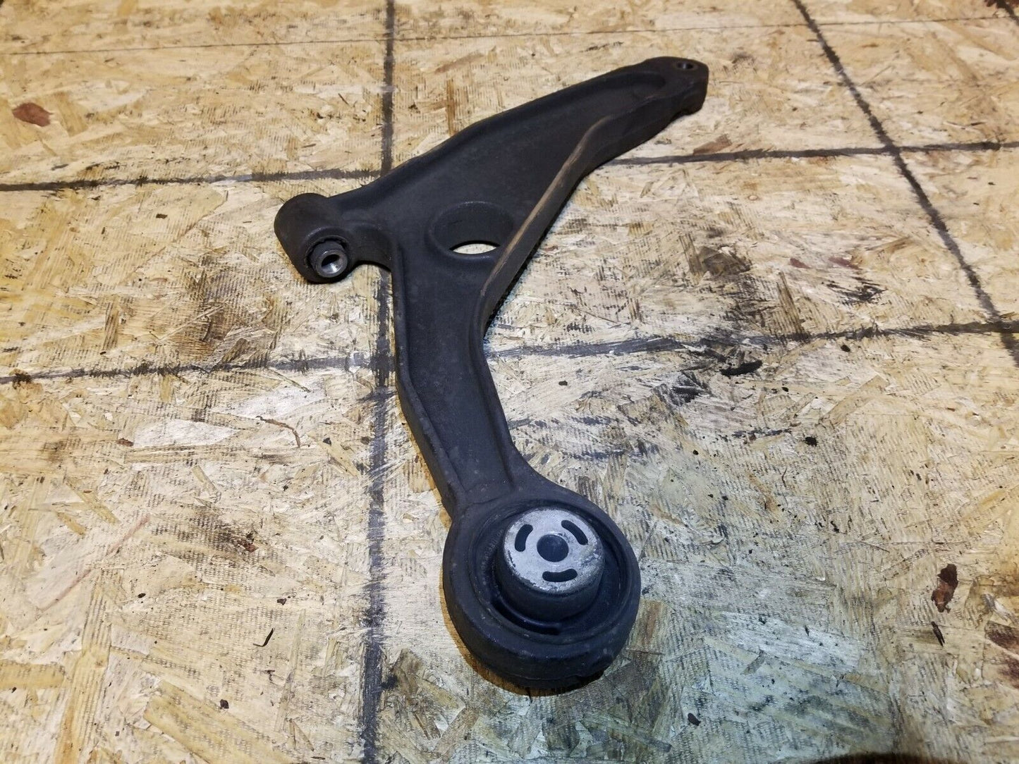 11 12 13 14 Chrysler 200 Cabrio Front Left Driver Side Lower Control Arm OEM