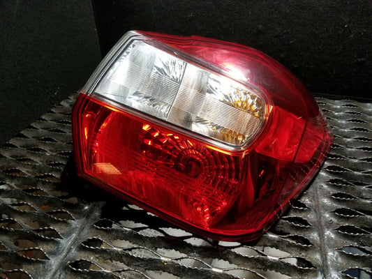 13 14 15 Subaru Xv Crosstrek Right Passenger Side Tail Light OEM 86k Miles