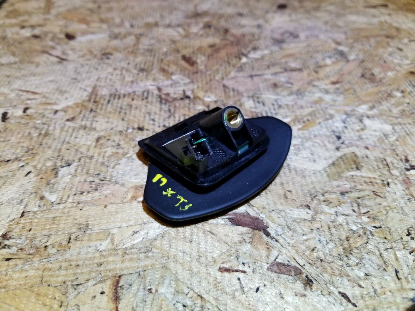 17 18 19 20 Cadillac Xt5 Steering Wheel Right Pass Paddle Switch Button OEM 34k