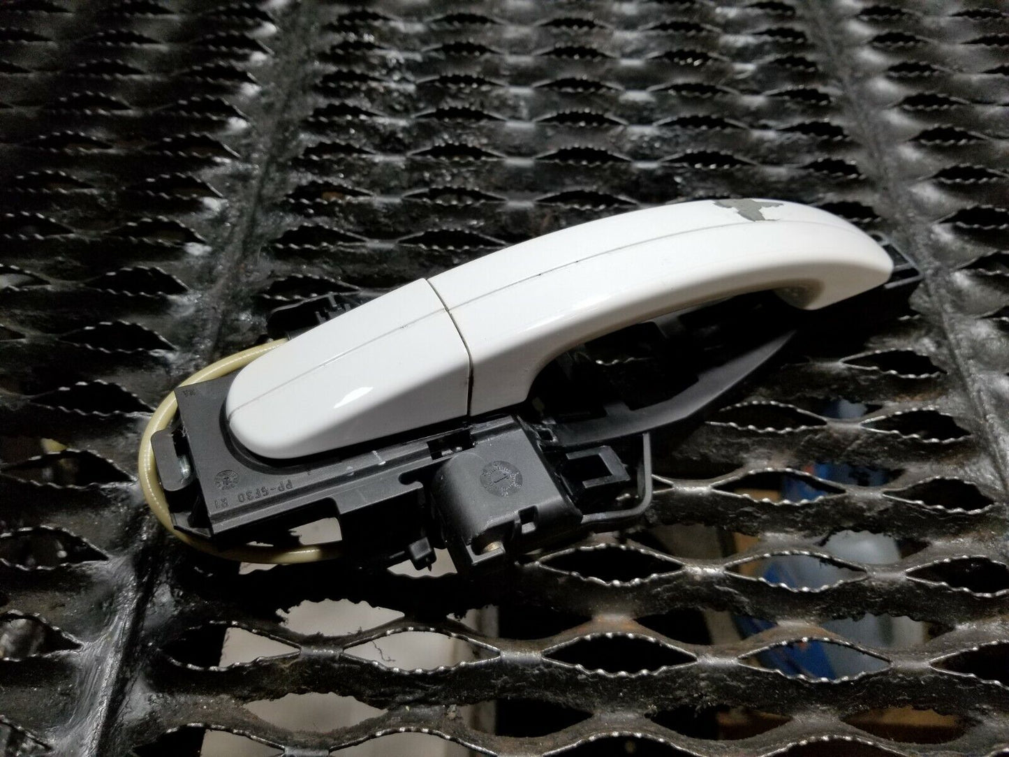 13 14 15 16 Ford Escape Rear Right Pass Exterior Door Handle OEM 83k