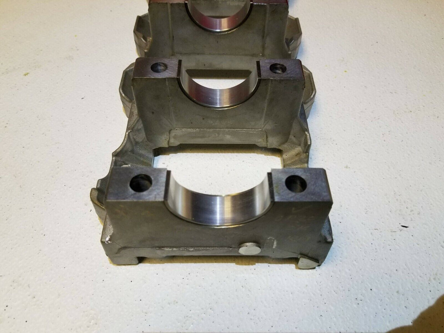 12 13 14 15 Ford Focus 2.0l Crankshaft Housing Bracket OEM 49k Miles