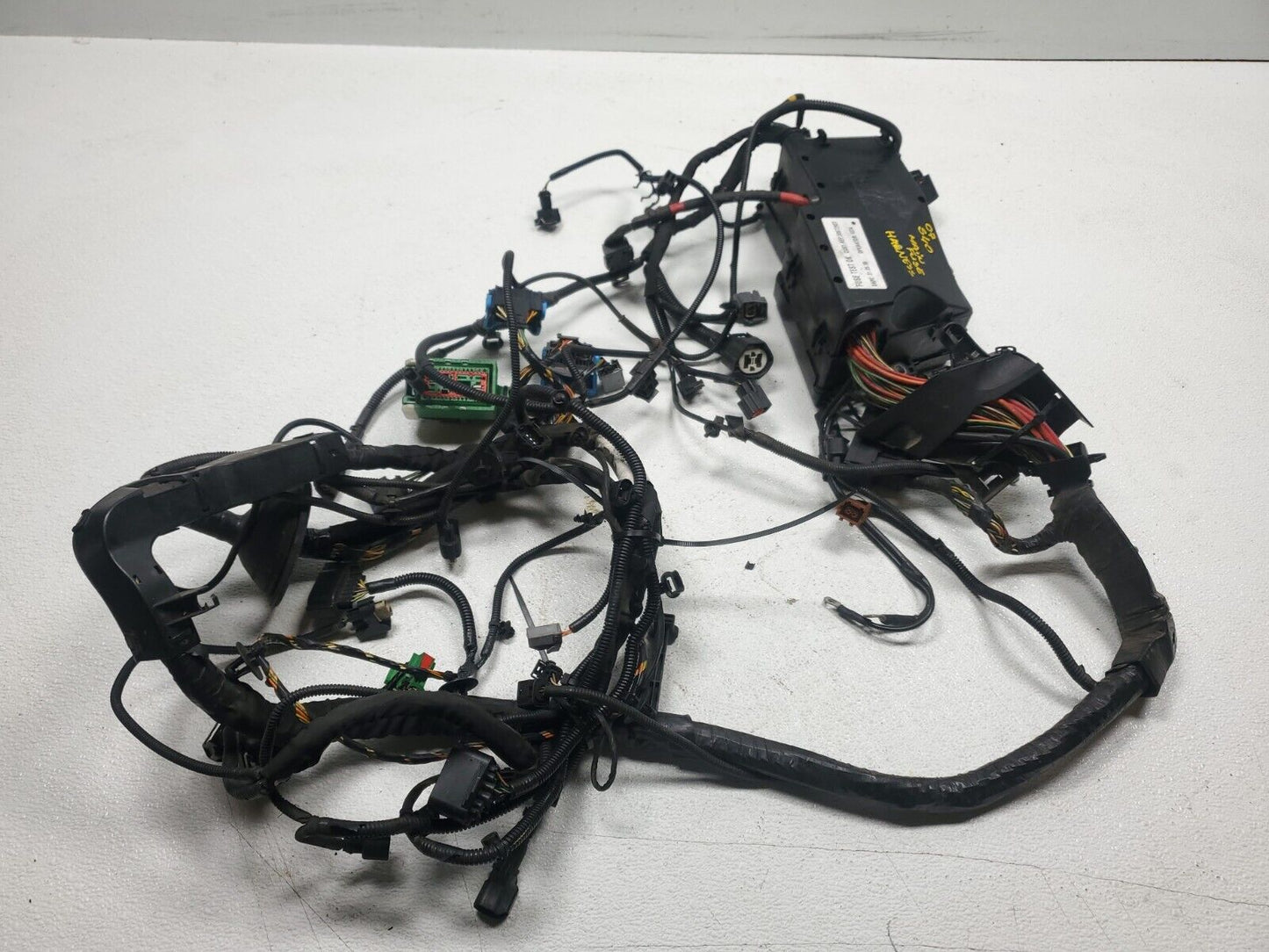05 06 07 08 09 Volvo S40 2.4l Fuse Box Wire Harness OEM