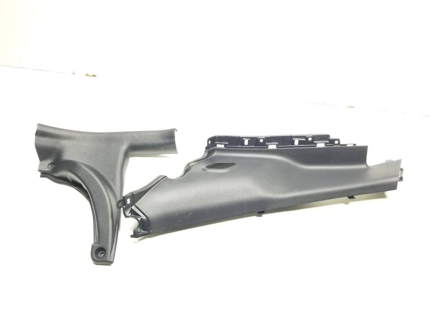 12 13 14 15 Kia Rio C Pillar Lower Trim Panel Cover Driver Left Side Pair OEM
