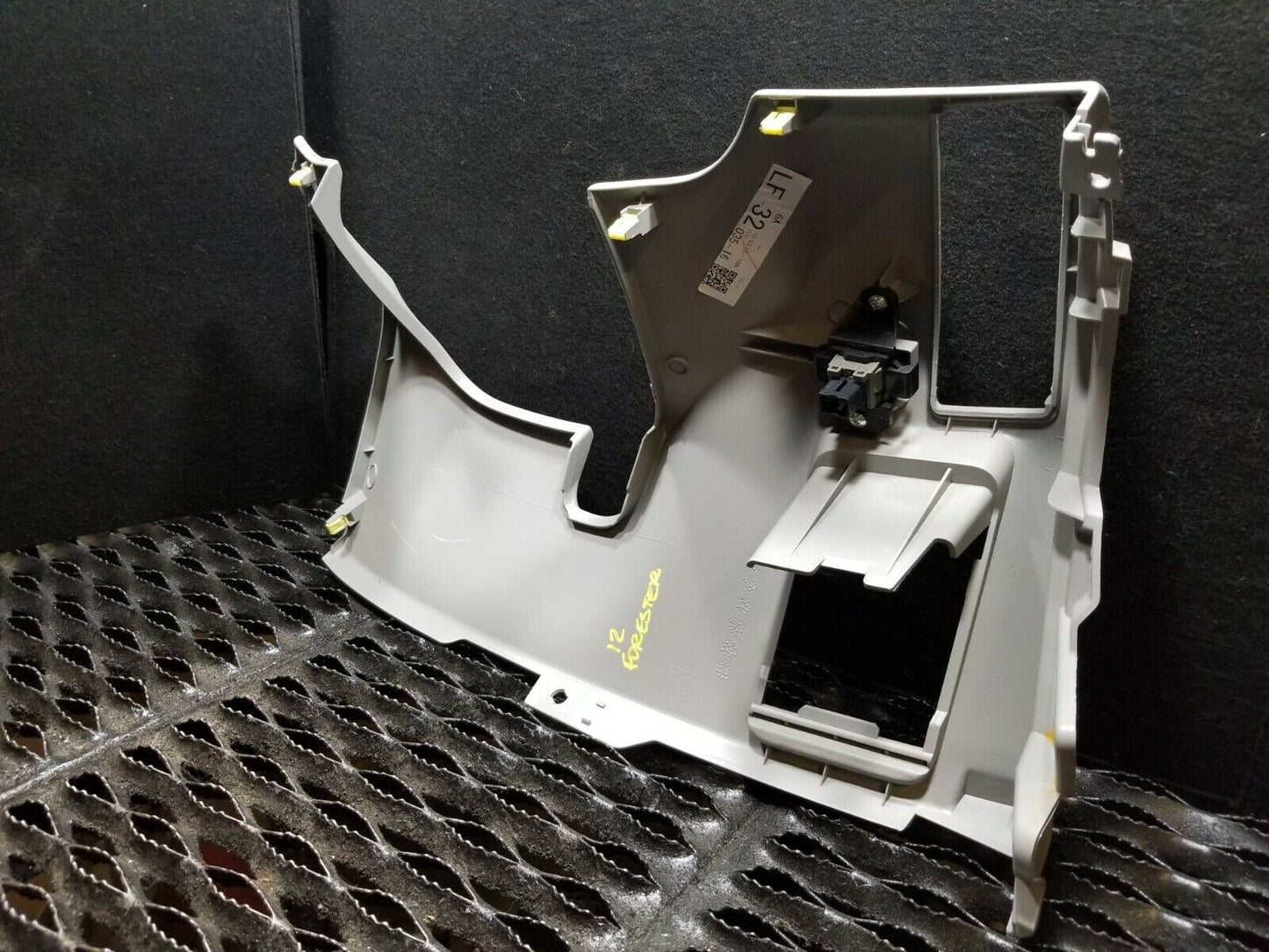 11 12 13 Subaru Forester Left Dash Lower Steering Column Trim Knee Panel OEM 33k