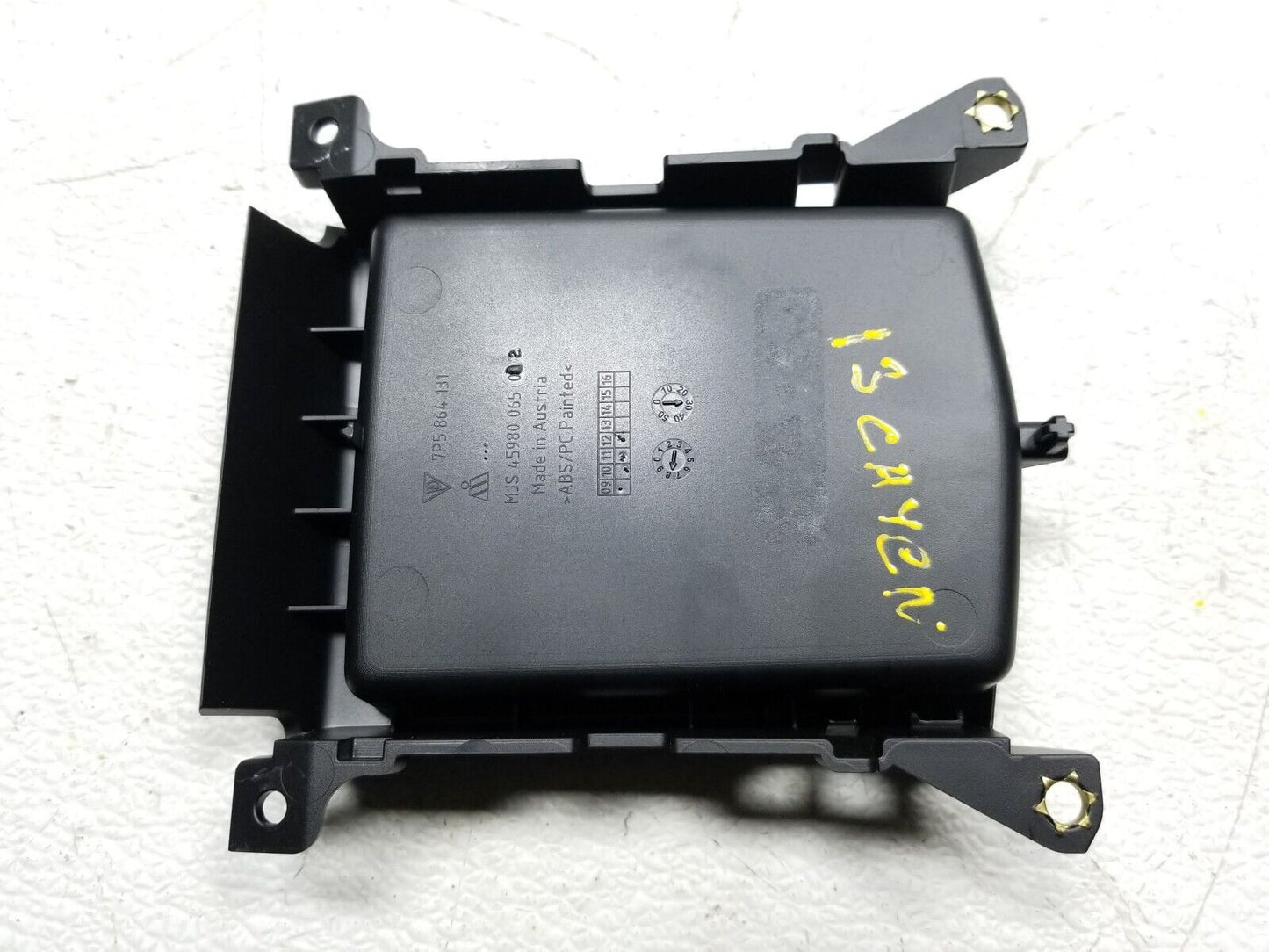 2011 - 2014 Porsche Cayenne Rear Center Console Compartment Tray OEM