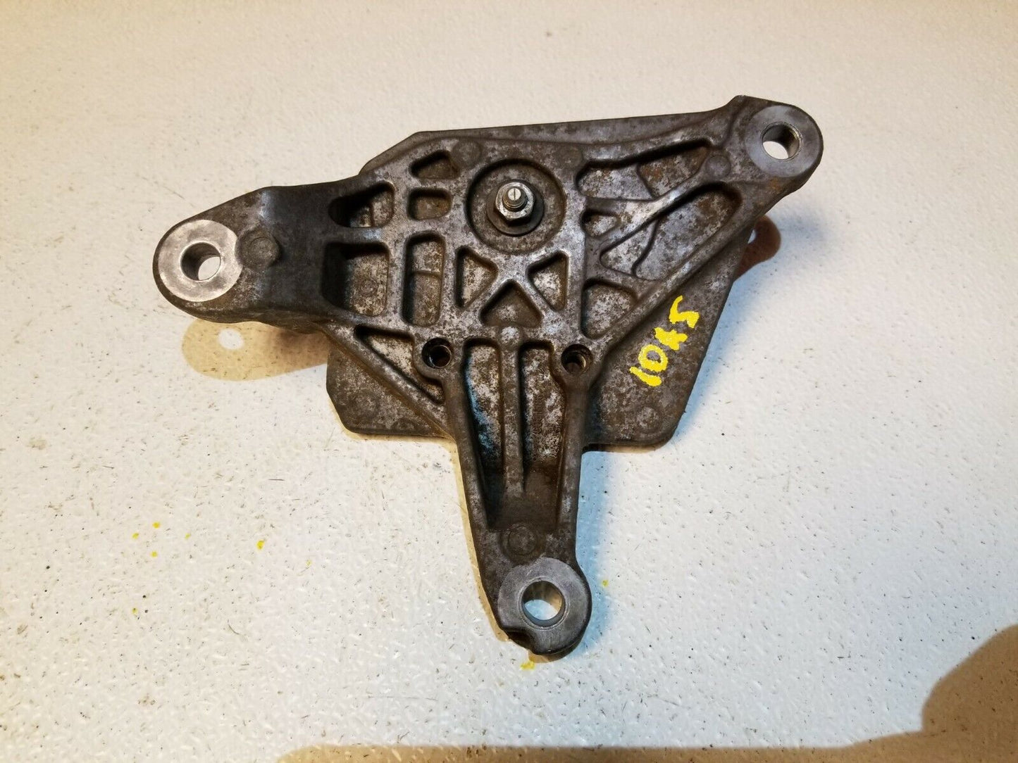 08 09 10 11 Audi A5 3.2l Auto Transmission Mount Bracket OEM •6hp-28•