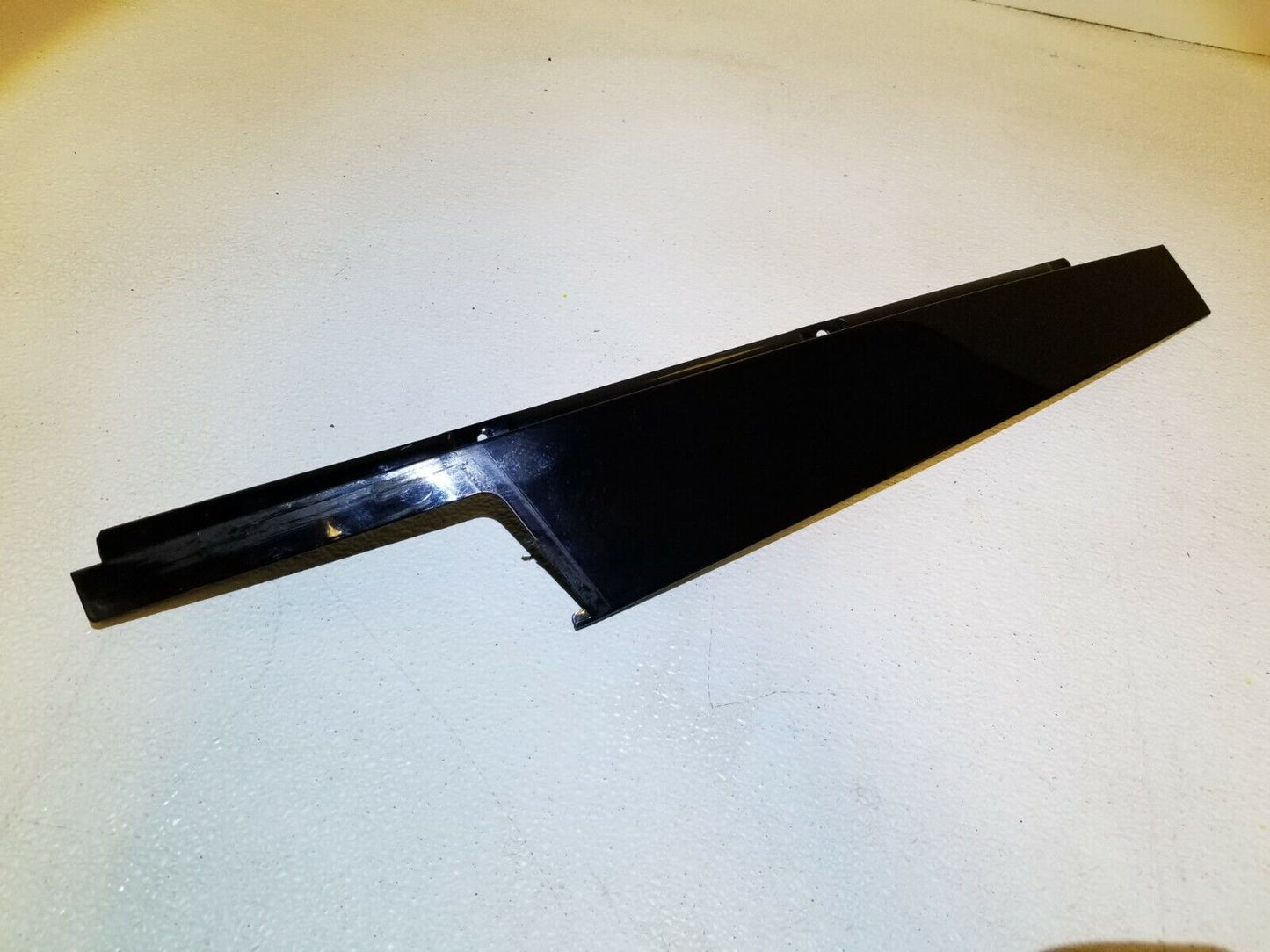 13 14 15 16  Dodge Dart Front Left Driver Side B Pillar Trim Molding Ome 76k