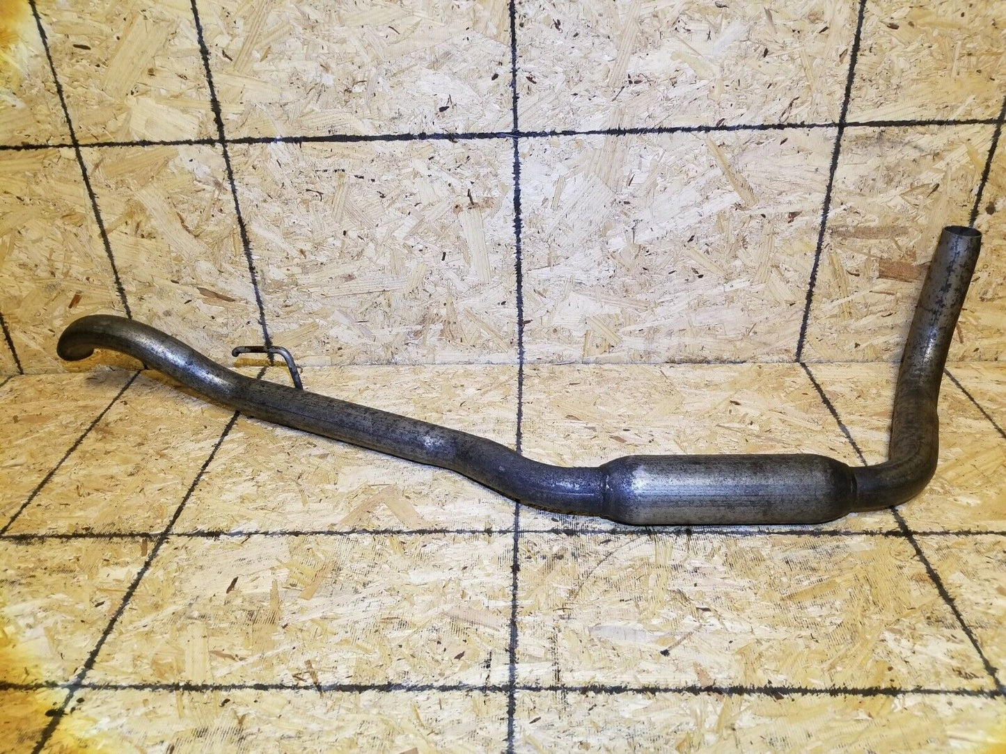 06 07 08 09 10 11 Lincoln Town Car Rear Right Pass Side Exhaust Muffler OEM 65k