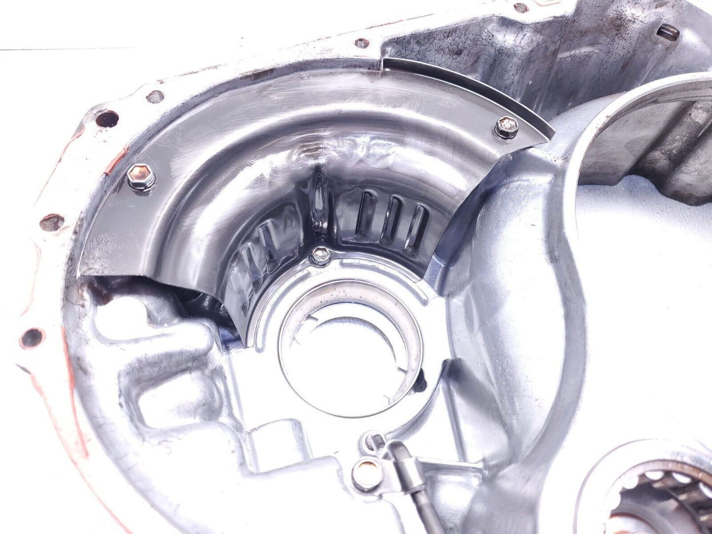 2007 - 2013 Suzuki SX4 4wd Auto Trans Bell Housing OEM 70k Miles