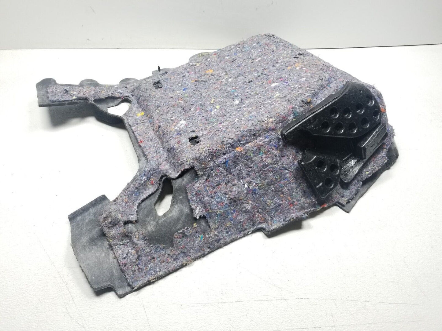 14 15 16 17 Jeep Grand Cherokee Front Right Pass Floor Mat Carpet OEM