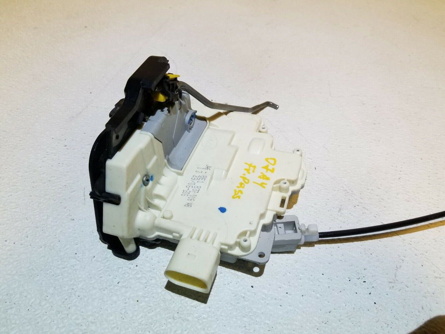 06 07 08 Audi A4 Front Right Pass Door Lock Latch Actuator OEM 85k Miles