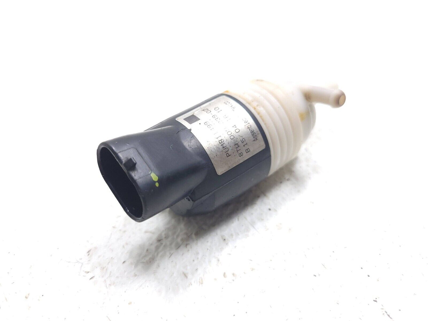2011-2014 Cadillac CTS Coupe Windshield Washer Pump 8tw009239 OEM