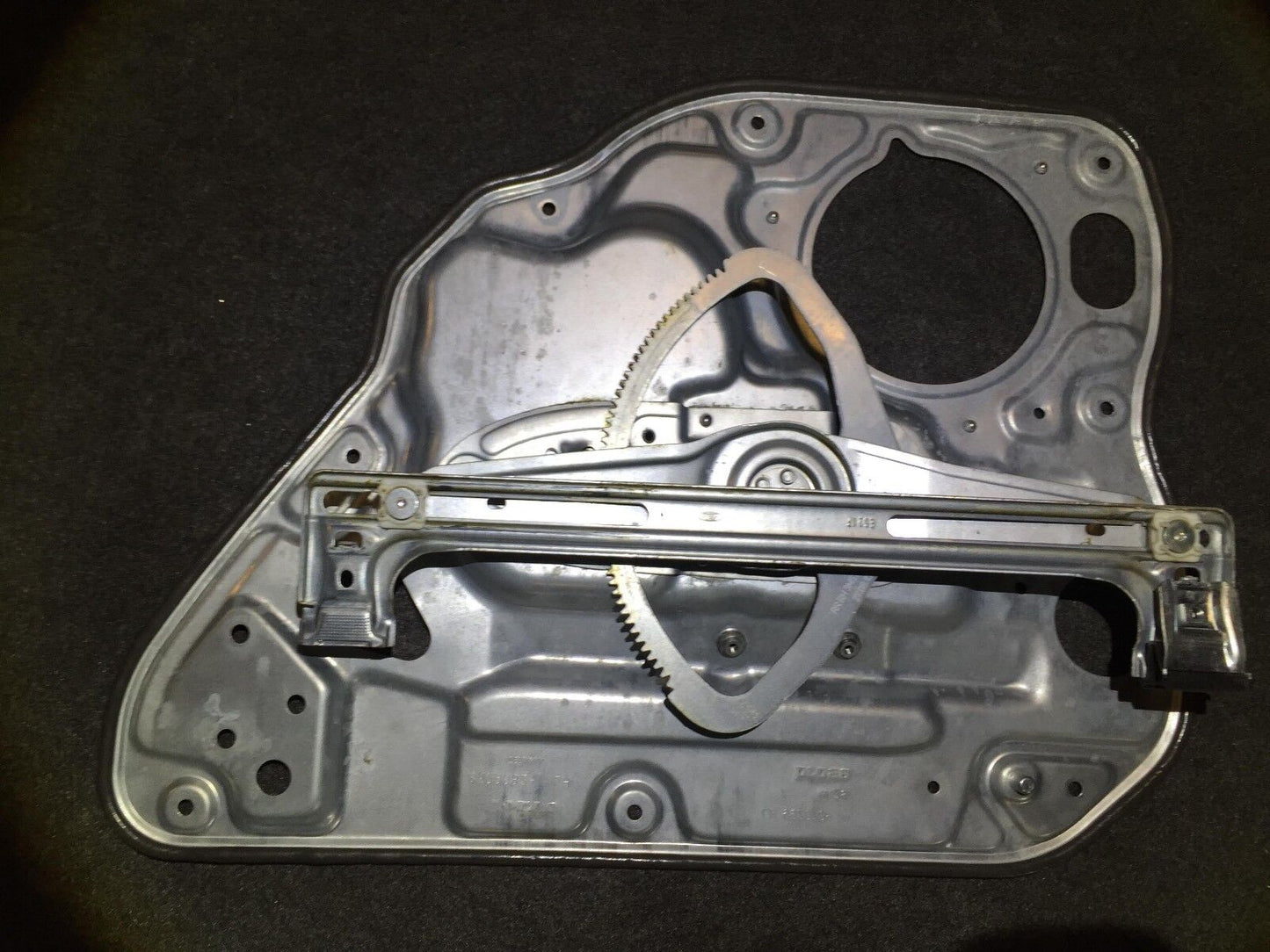 06 07 08 09 11 Volvo S40 Rear Left Door Window Regulator Panel Driver Side OEM