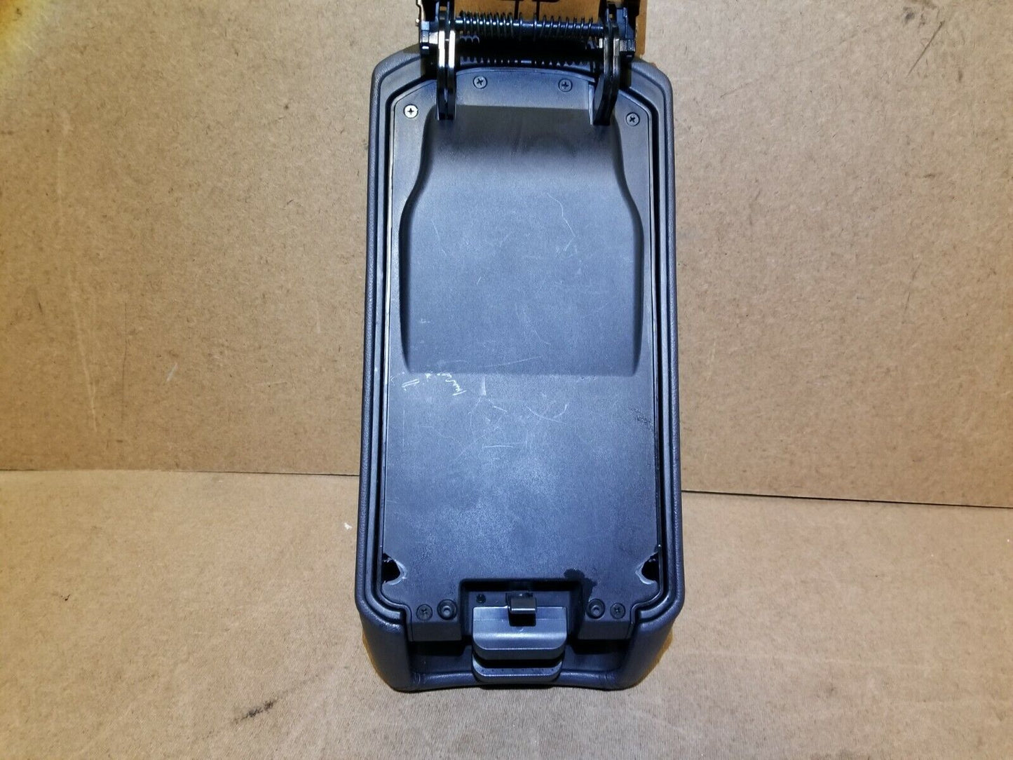 10 11 12 13 14 Hyundai Sonata Center Console Arm Rest Armrest Lid Cover  OEM 55k