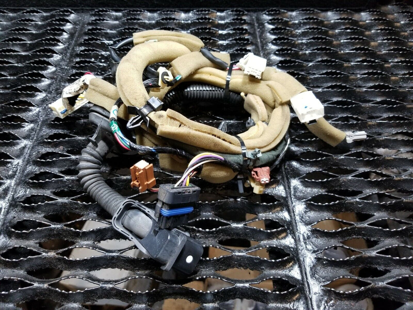 06 07 08 Infiniti Fx35 Front Right Passenger Side Door Wire Harness OEM