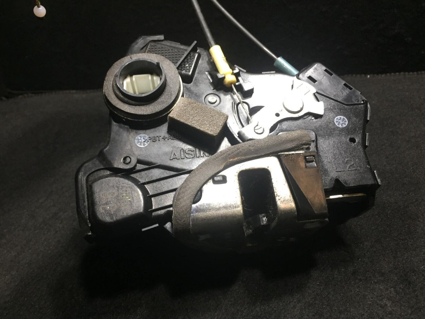 04 05 06 Scion Xa Front Left Door Lock Latch Actuator OEM D18