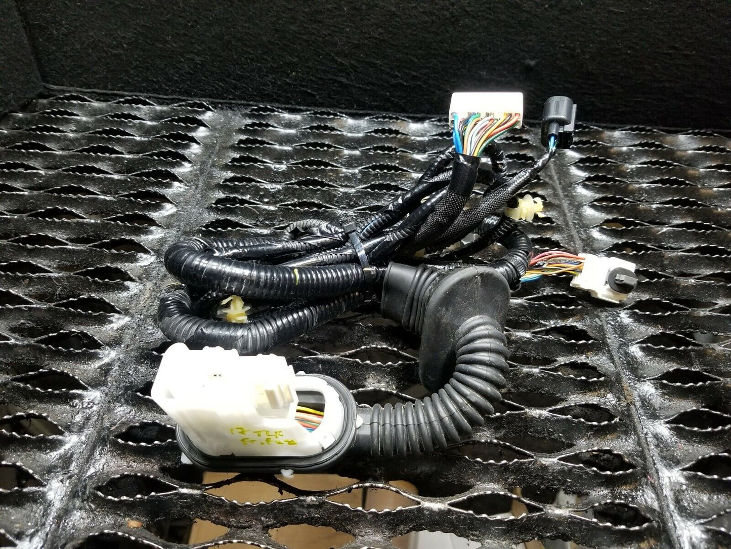 15 16 17 Acura TLX Front Right Passenger Door Wire Wiring Harness OEM