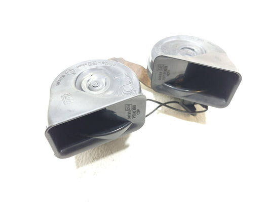2006-2012 Nissan Armada Horn Pitch Signal 2pcs W/ Bracket OEM