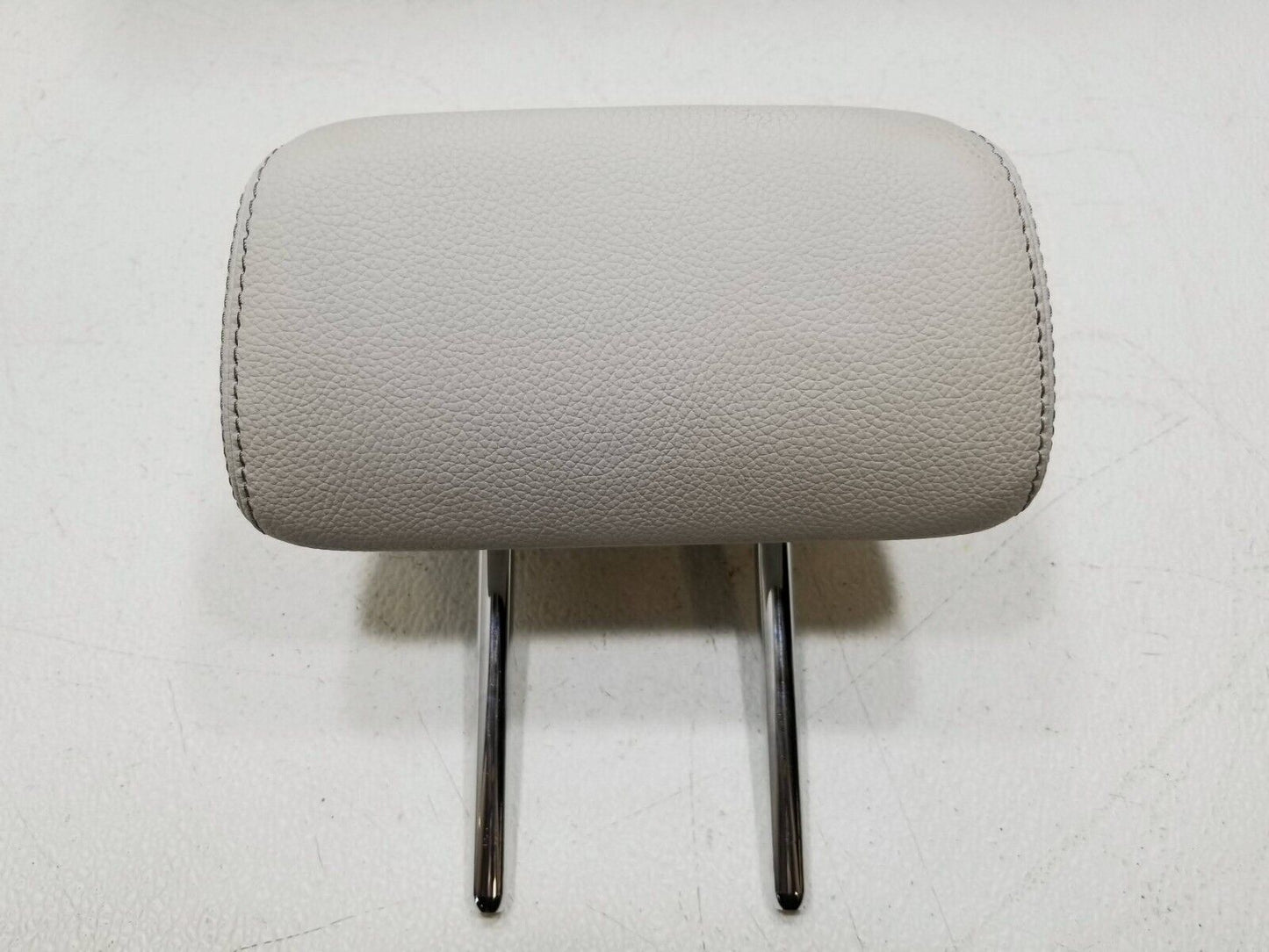 2011 - 2015 Mercedes E350 W212 Rear Seat Headrest 3pcs OEM