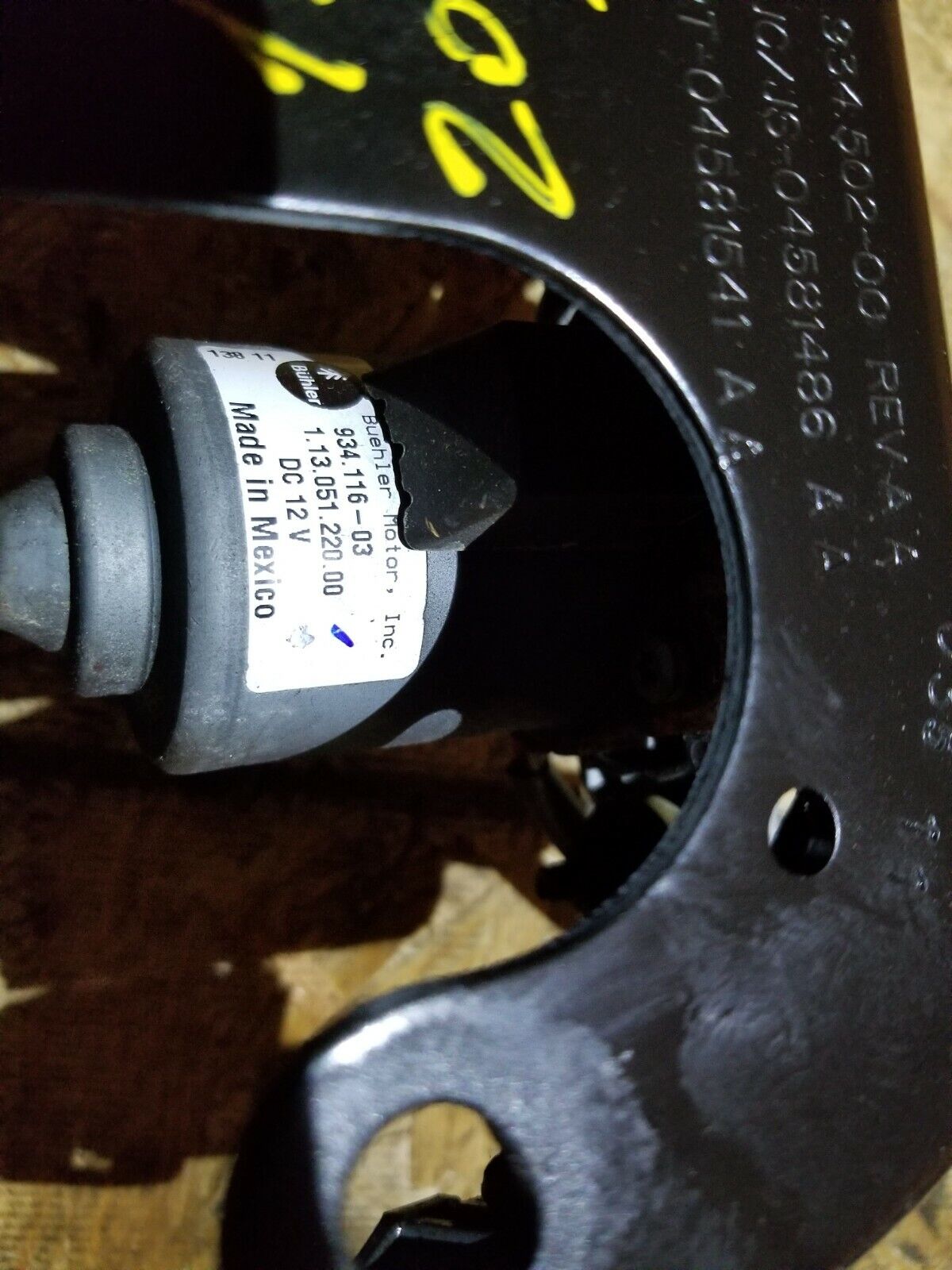 11 12 13 14 Chrysler 200 Power Brake Booster Air Vacuum Pump W/ Bracket OEM