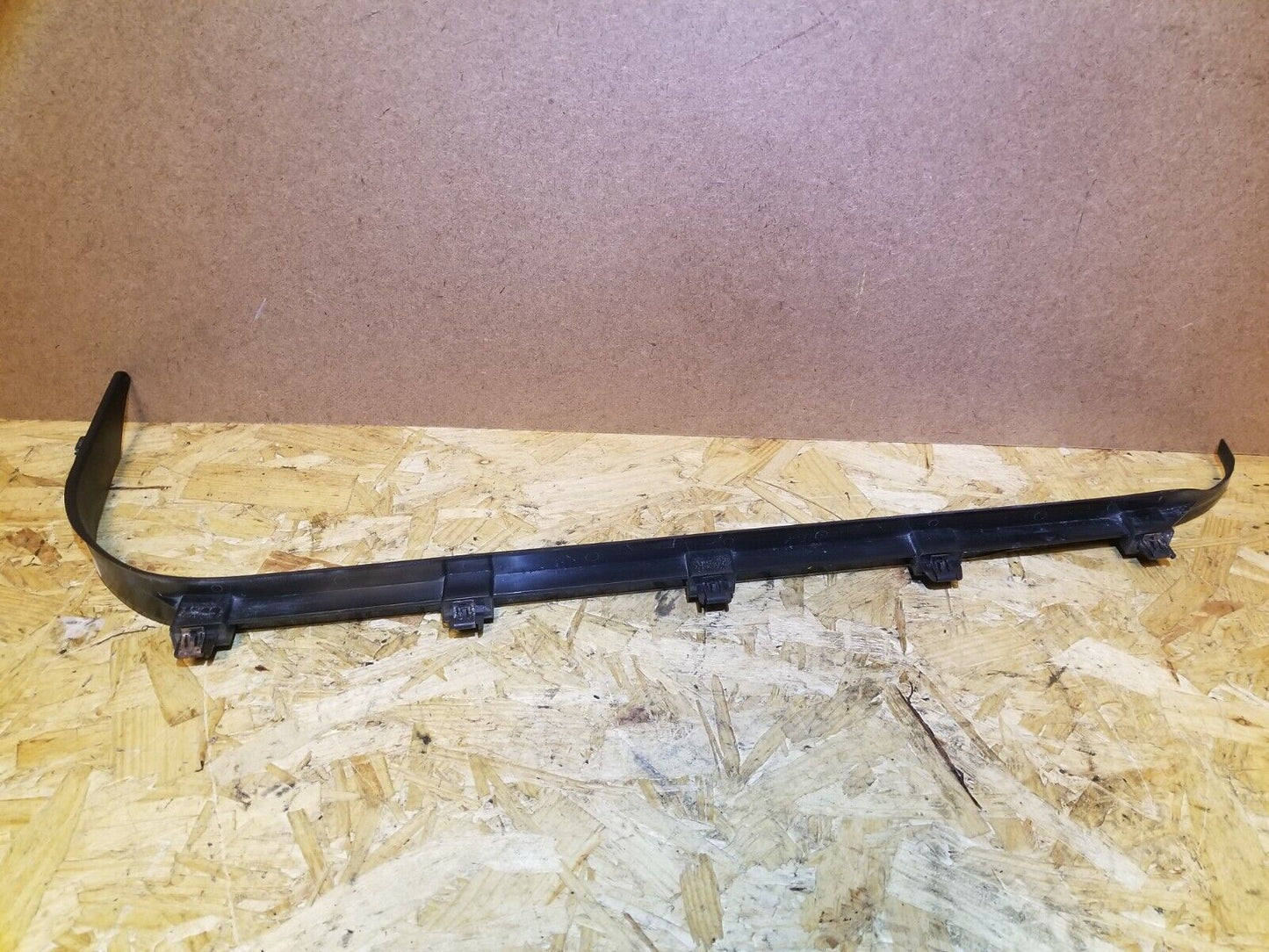 06 07 08 09 Saab 9-5 Aero Front Left Driver Side Door Step Trim Sill Molding OEM