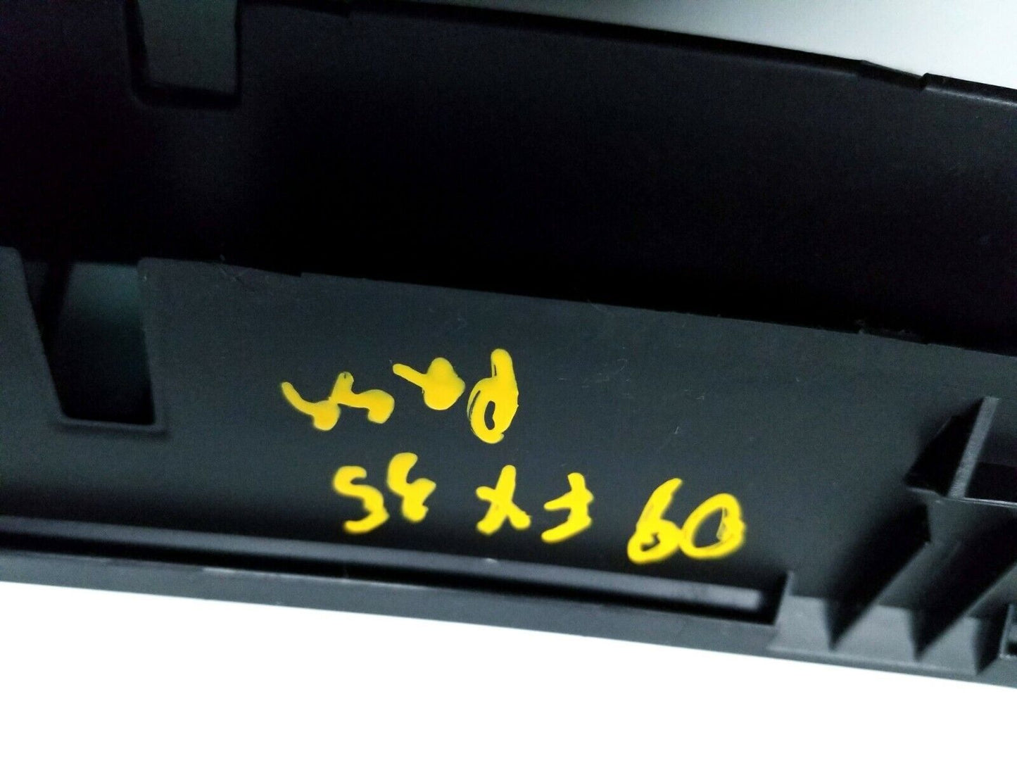09 10 11 12 Infiniti Fx35 Dash Upper Defroster Right Pass Side OEM