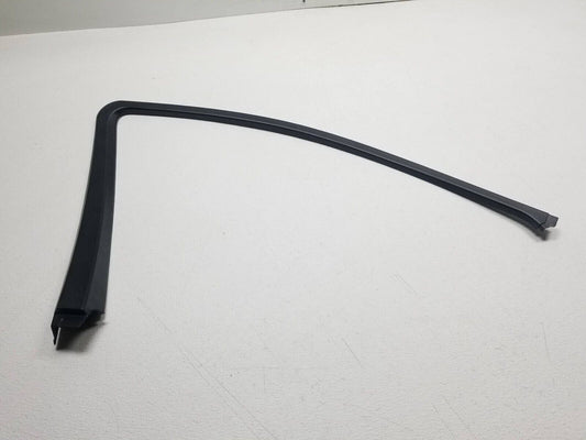 06 07 08 09 10 11 Mercedes Ml500 Door Window Frame Trim Front Left Driver OEM