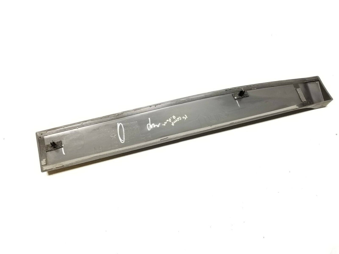 13 14 15 16 Jeep Compass Rear Right Pass Door Trim Molding OEM
