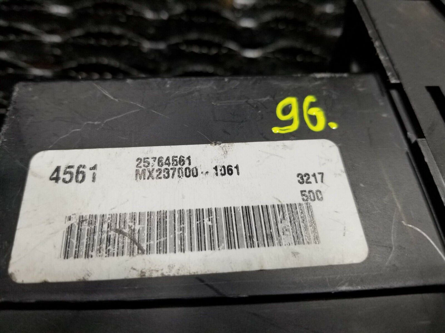 2004-2005 Cadillac CTS AC Heater Climate Control W/ Seat Heater 25764561 OEM #96