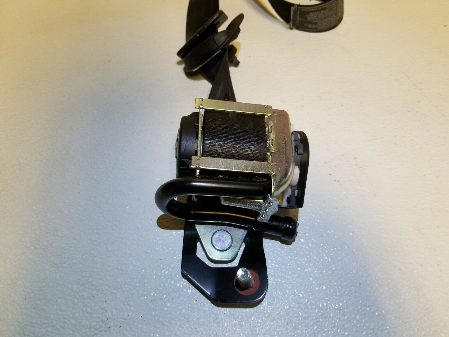 10 11 12 Hyundai Genesis Coupe Right Passenger Seat Belt Retractor OEM
