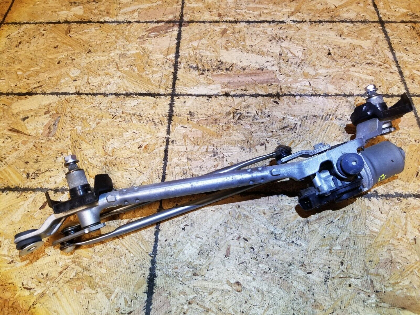 15 16 17 Subaru Legacy Windshield Wiper Motor W/ Linkage OEM 10k