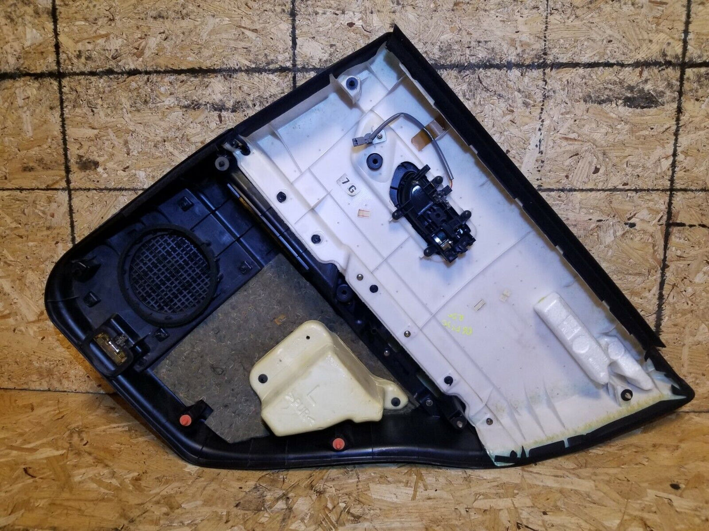 06 07 08 Infiniti Fx35 Rear Left Door Trim Panel Driver Side OEM