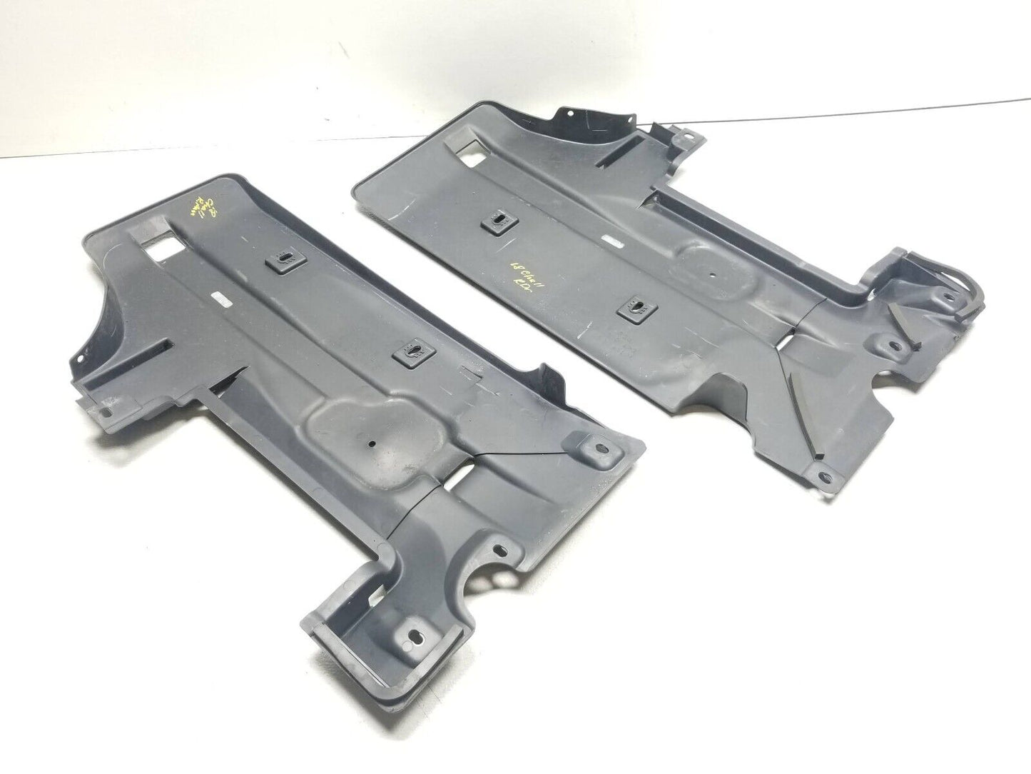 15 16 17 18 Dodge Challenger Rear Left & Right Unde Body Shield 2pcs  OEM