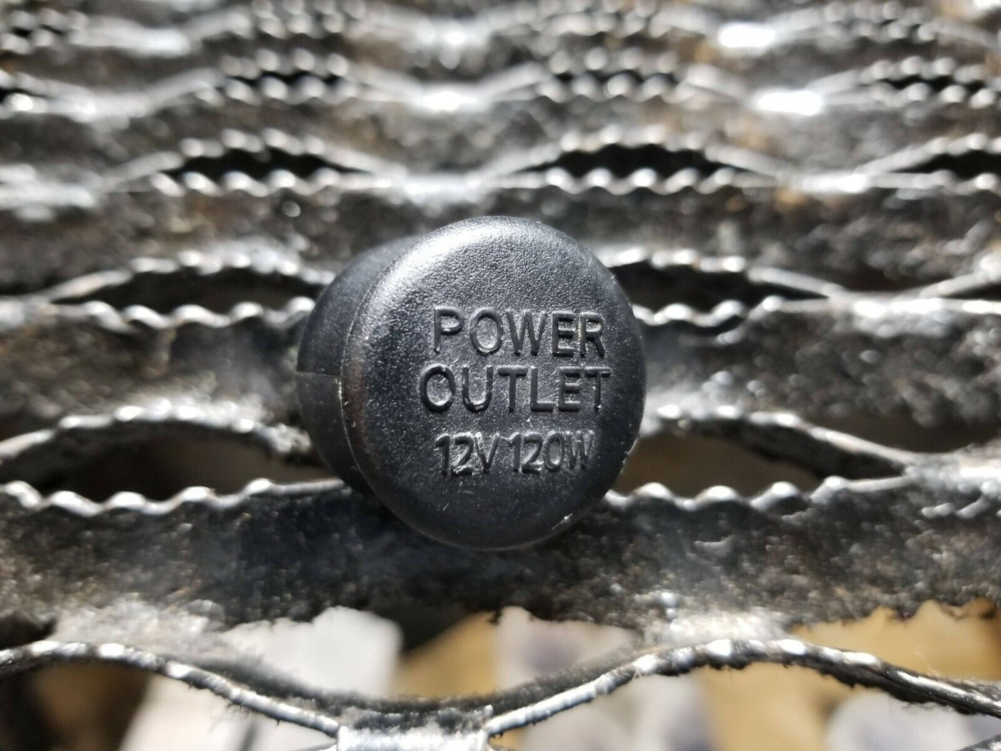06 07 08 Infiniti Fx35 12v Power Outle Cap OEM