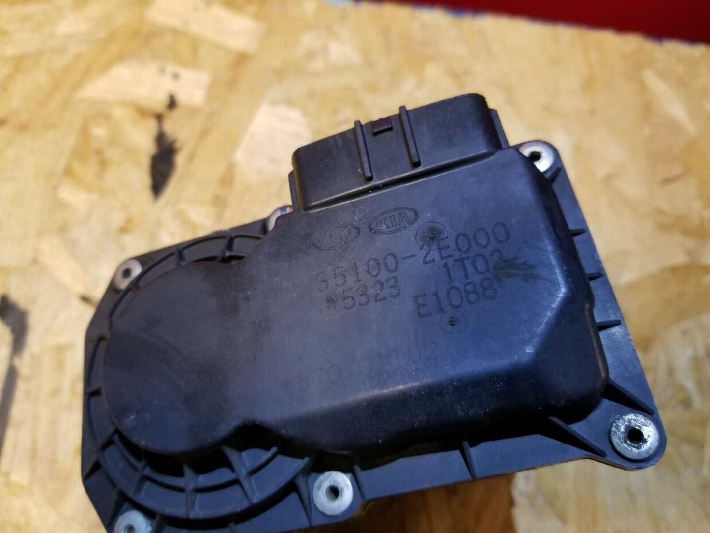 17 18 Hyundai Elantra 2.0l Throttle Body OEM 22k Miles