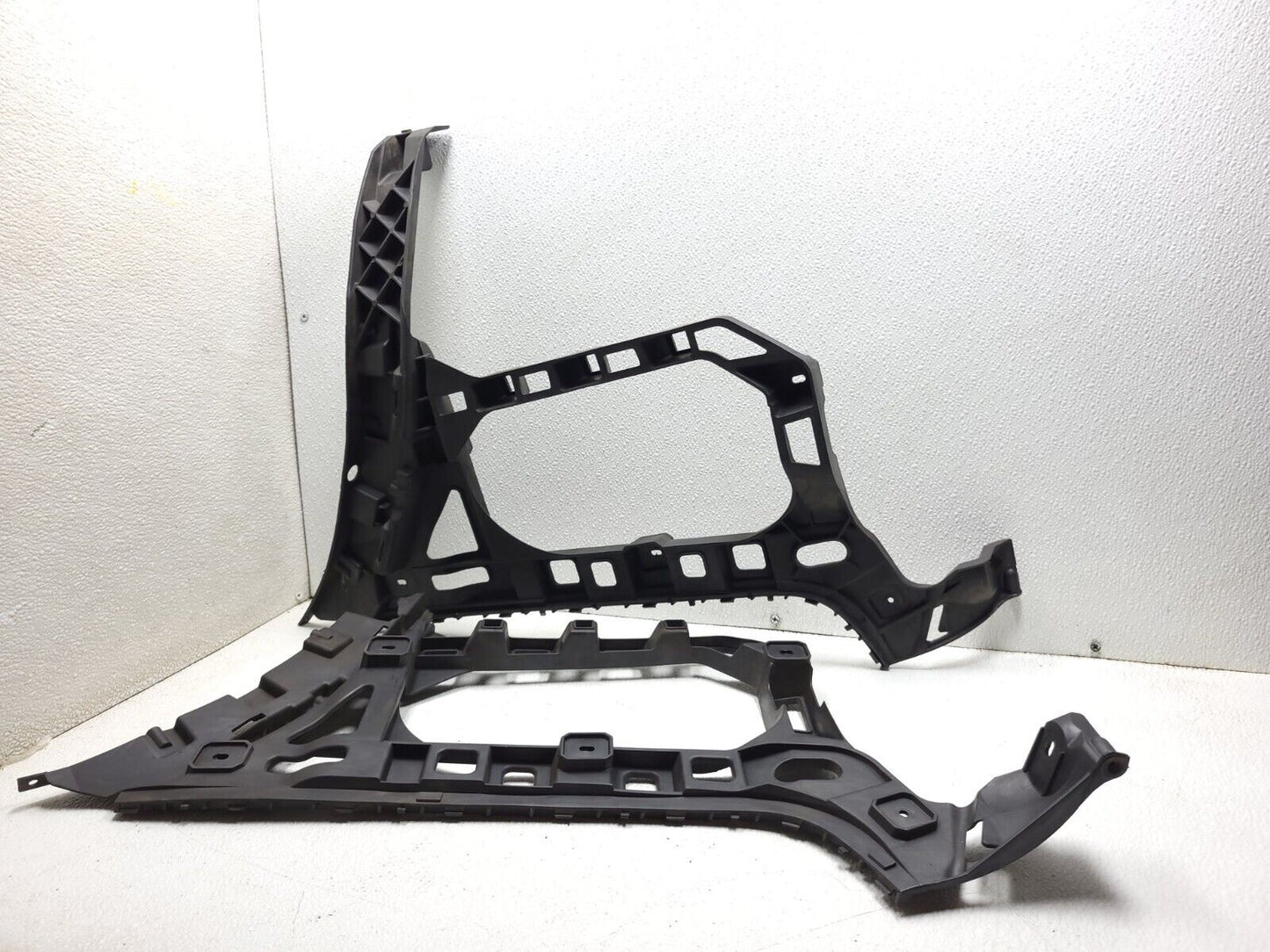 09 10 11 12 Volkswagen Cc Rear Bumper Bracket Left & Right Pair OEM