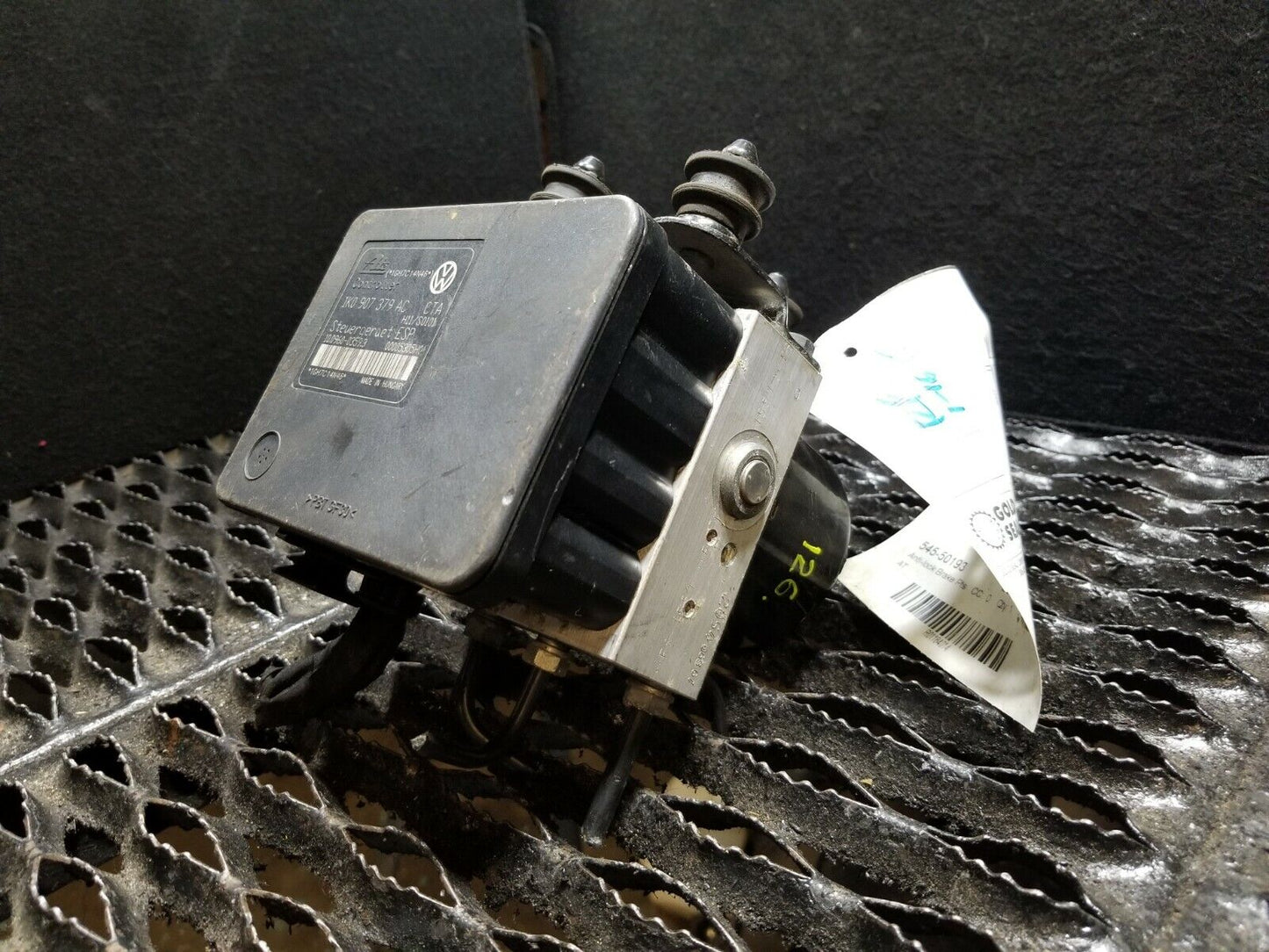 07 2007 VW Eos Golf Anti Lock Brake ABS Pump Module OEM #126