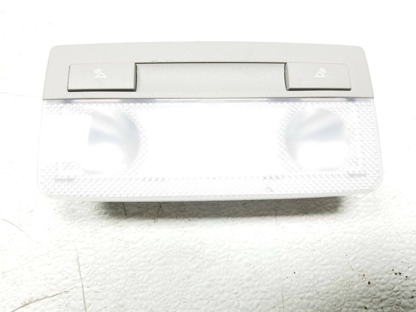 14 15 16 17 GMC Terrain Roof Center Overhead Dome Light Lamp OEM 14k Miles