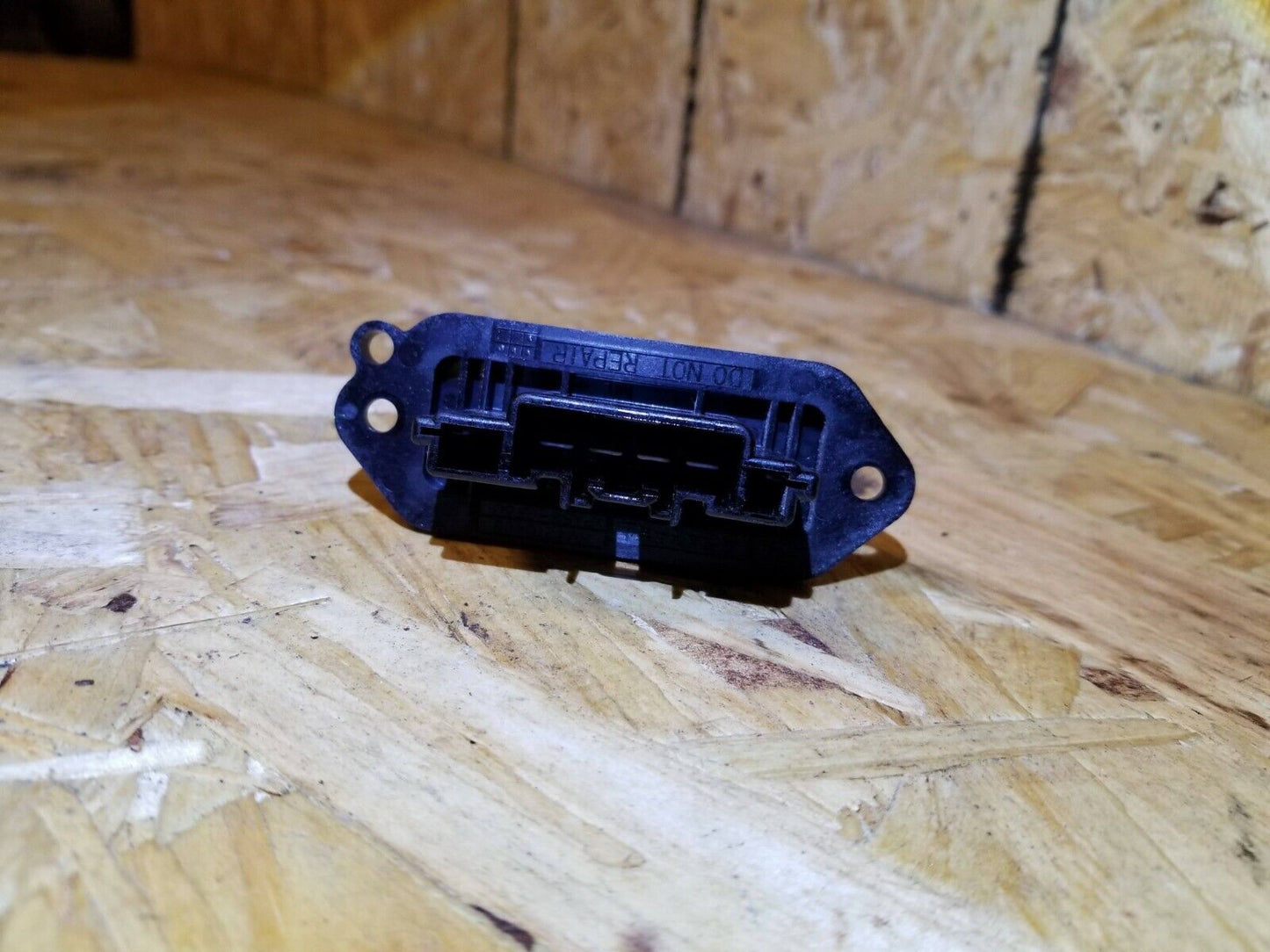 10 11 12 13 Mazda 3 Blower Motor Resistor OEM
