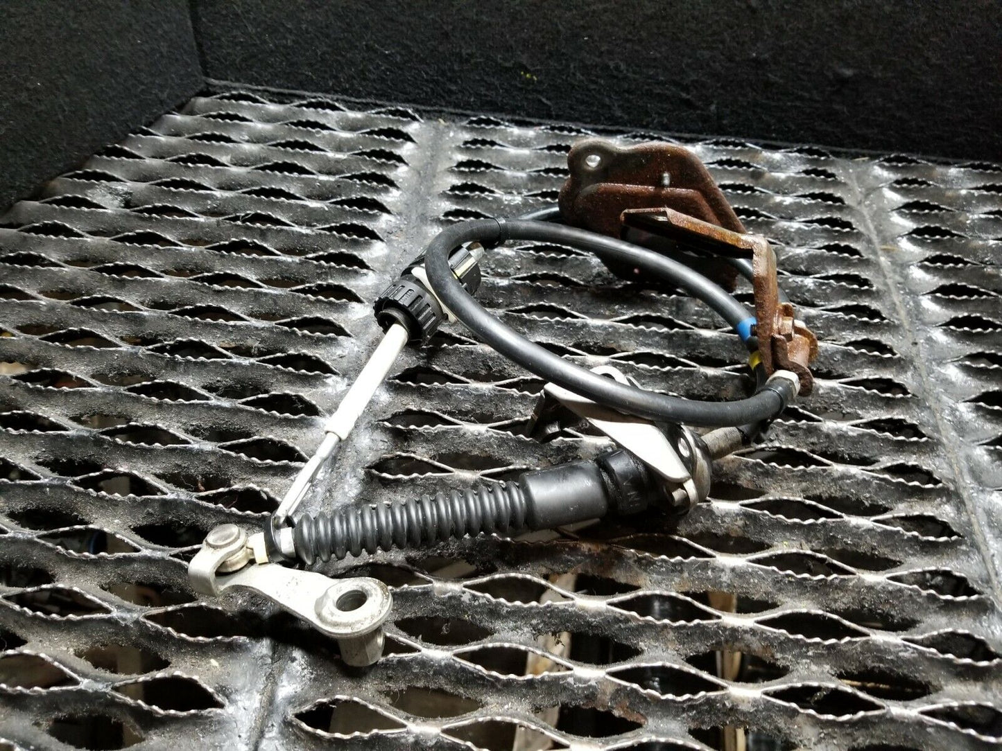 09 10 11 Honda Civic Coupe Gear Shifter Selector Cable OEM