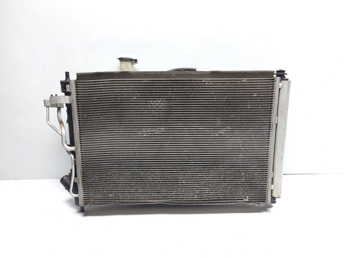 14 15 16 17 Hyundai Elantra Gt Radiator Condenser Fan & Shroud OEM Manual Trans