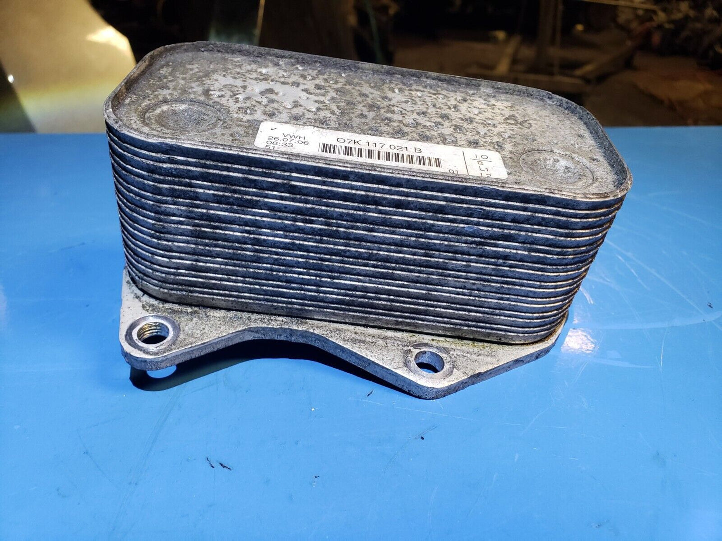 06 07 08 09 Volkswagen Golf Rabbit 2.5l Engine Oil Cooler 07k117021b OEM