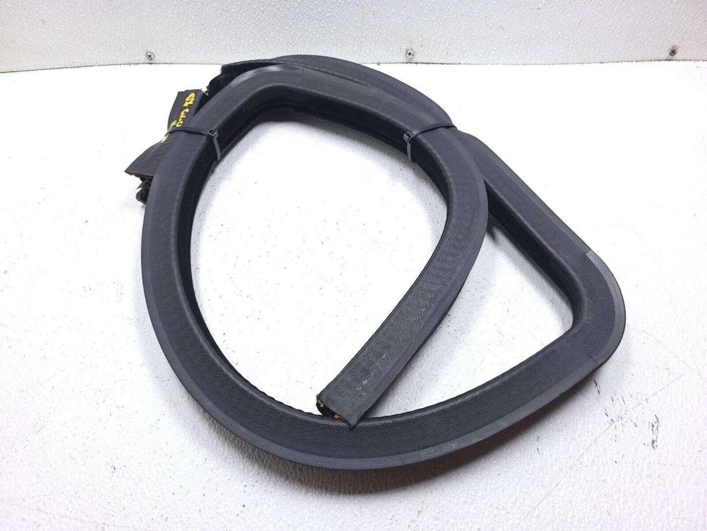 2006 - 2010 Jeep Grand Cherokee Door Weatherstrip Seal Rear Right Pass Side OEM