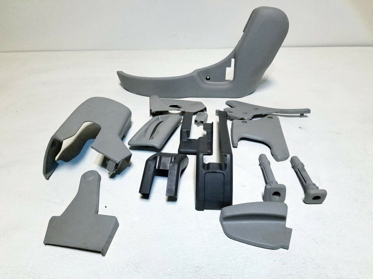 07 08 09 10 11 12 Hyundai Veracruz Rear Left Driver Seat Trim Panel 13pcs OEM