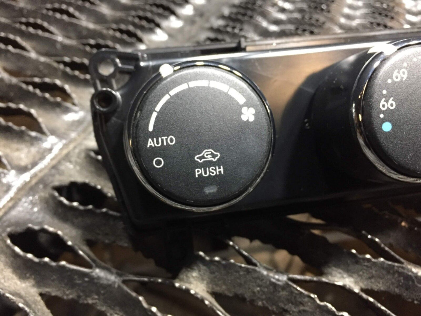 11 12 13 14 Chrysler 200 A/c Heater Climate Temperature Control OEM #35 70k
