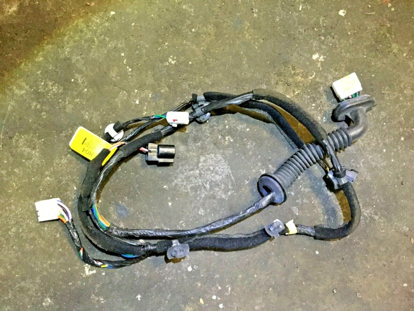 06 07 08 09 10 11 Kia Rio Rear Right Pass Door Wire Harness OEM