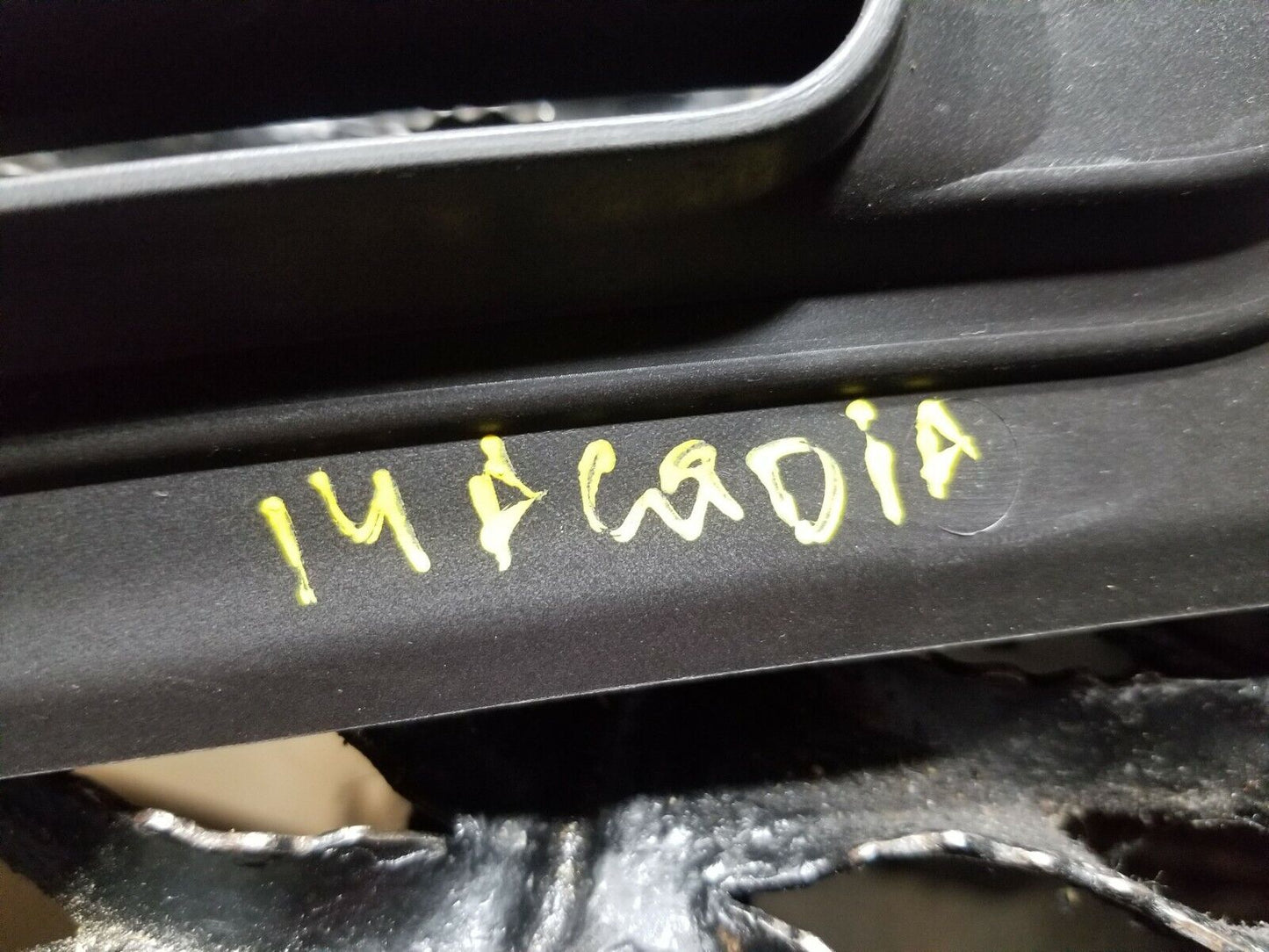 13 14 15 GMC Acadia Dash Dashboard Instrument Panel Defrost Cover Grille OEM
